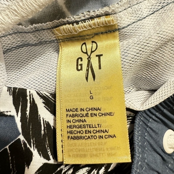 Good Threads Swim Trunks Size Large - Picture 9 of 10